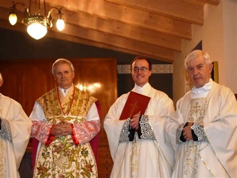 Comunità Pastorale San Paolo della Serenza SACERDOTI