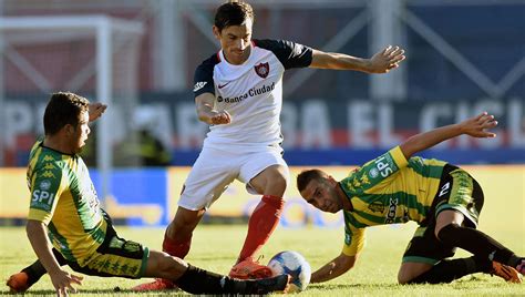 Aldosivi venció a San Lorenzo y le dio una mano a Boca