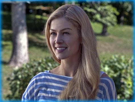 Gone Girl Movie Review - Movie Review / Film Essay