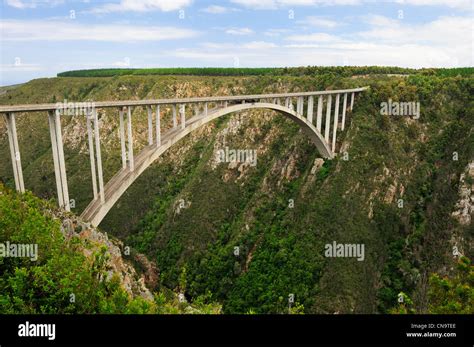 Bloukrans bridge bungee hi-res stock photography and images - Alamy