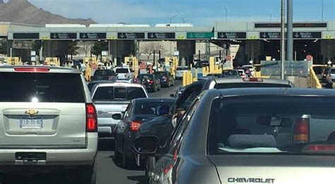 Filas De 1 Hora 15 Minutos En El Puente Libre Puente Libre