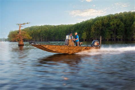 G3 Boats The G3 Bay 20 Dlx Tunnel Has The Popular Tunnel