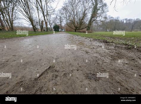 Niedersachsen Hannover Hochwasser Straßenschäden Das Hochwasser