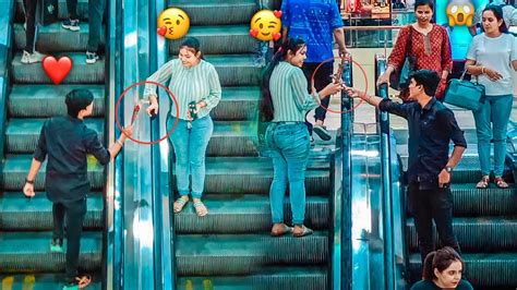 Part 5 Giving Rose 🌹 Strangers With Kiss 😘 On Escalator Purposes