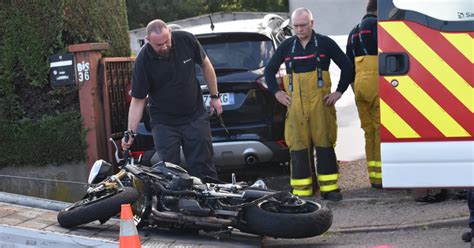 Faits Divers Gueugnon Un Mort Dans Une Collision Entre Une Moto Et