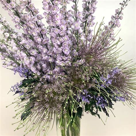 Eccentric Couture Flower Arrangement Takaya Sato