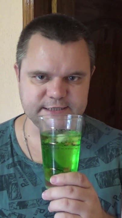 #1 коктейли с абсентом, #абсент+газировка тархун, #shorts - YouTube