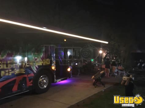 Huge 2004 Gillig Mobile Gaming Party Bus Video Game Truck For Sale