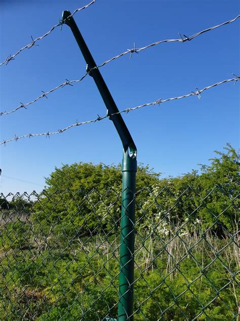 Galvanized Green Fence Post Barbed Wire Lewandowski Fence Builder