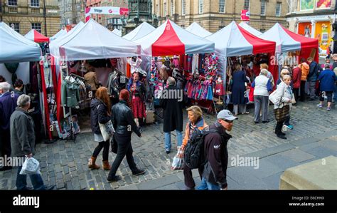 Market Stalls In The High Street Edinburgh During The Fringe Festival