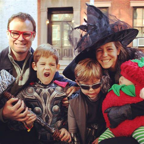 Bloomberg TV Anchor Stephanie Ruhle & Family Dominate Halloween Year ...