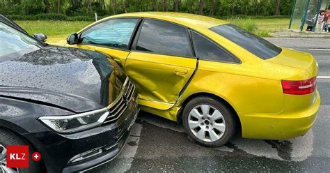 Pinggau Nach Unfall Vier Erwachsene Und Ein Kind Ins Spital Gebracht