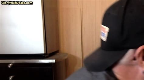 Blowjob Gloryhole DILF Sucks Cock In Amateur Closeup POV