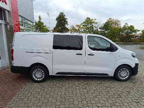 Toyota Proace Proace Crew Cab 2 0D 140 6MT L2 4D Autobond Group