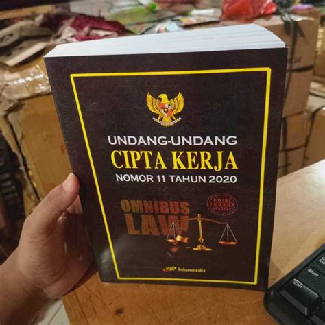 Buku Undang Undang Cipta Kerja Nomor Tahun Edisi Lengkap