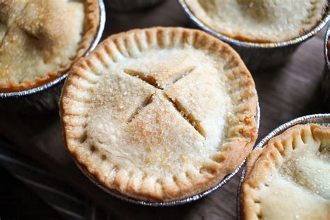 Mini Apple Pies - An Easy Recipe for Individual Apple Pies