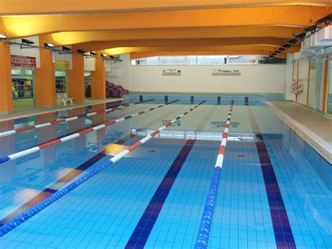 Piscina Comunale Di Pedavena Dolomiti Prealpi