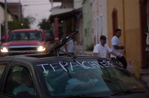 Ataca presunto grupo del CJNG comunidades a de Tepalcatepec Michoacán