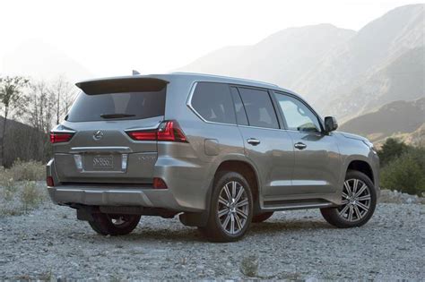 2021 Lexus Lx 570 Pictures 90 Photos Edmunds