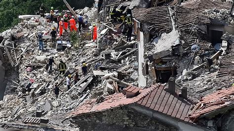 Dozens Dead in Italy After 6.2 Magnitude Earthquake Levels Entire Towns ...