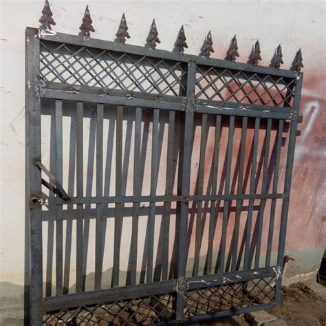 Modern Mild Steel Hinged Main Gate For Home At 80 Sq Ft In Rohtak