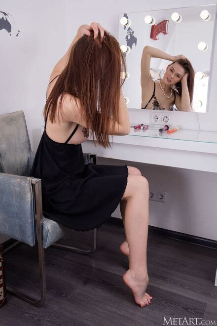 SHAWNI Shawni Porn Pic