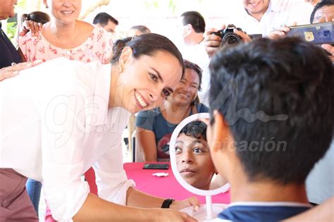 El Ayuntamiento de Benito Juárez entrega 77 prótesis oculares