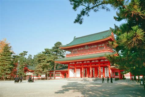 24 Best Temples and Shrines in Kyoto - Kyoto’s Most Important Shines and Temples – Go Guides