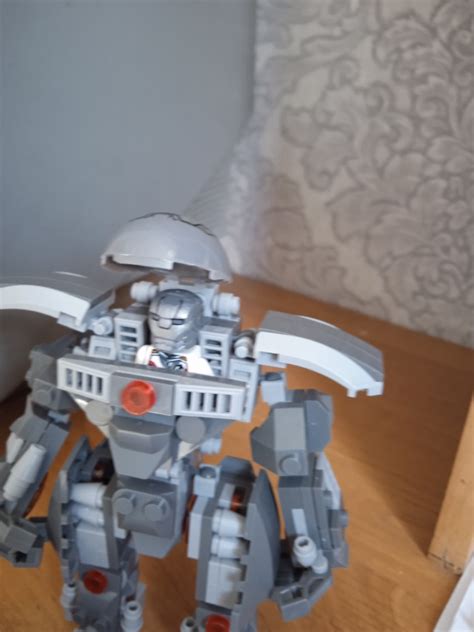 Создать мем "lego, лего воитель бастер, конструктор робот трансформер ...