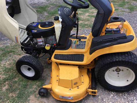 Cub Cadet Gt Vt Inch Hp Hydrostatic Riding Lawn Mower Ronmowers