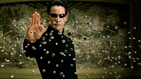 Neo no sabe quién es en el tráiler de Matrix 4 ENTER CO