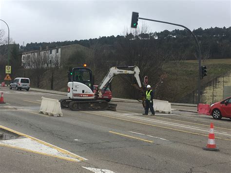 Local Burgos La Obras En La Carretera Del Cementerio Provocan Ya Las