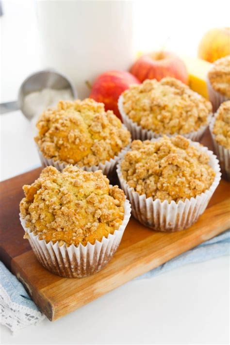 Apple Crumble Muffins