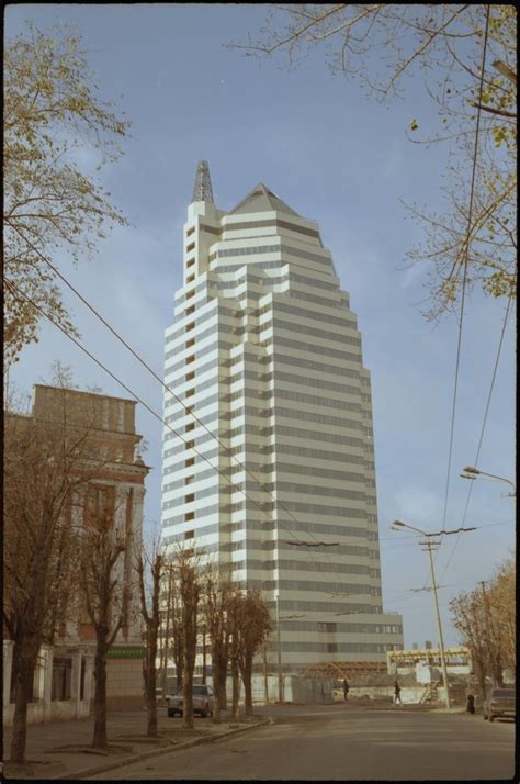 Комплекс Крутогорный - Башня (пока одна) (2003) FUJI S-100… | Flickr