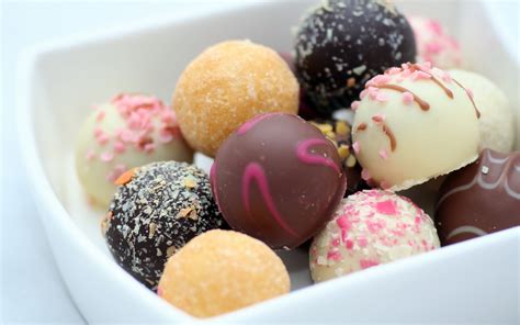 Multi-colored sweets wallpapers and images - wallpapers, pictures, photos