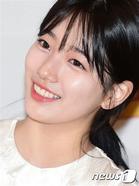 Chẳng chạy theo mốt son nude trong năm qua sao Hàn chỉ trung thành với 5 màu son bánh bèo này