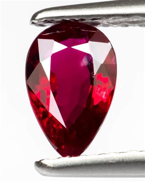 No Reserve Vivid Deep Red Mozambique Ruby Ct Catawiki