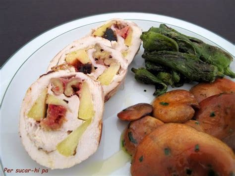 Redondo De Pavo Relleno De Fruta Baked Potato Carne Shrimp Savory