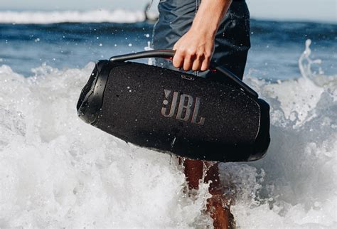 JBL Boombox 3 vs Boombox 2: Is it worth the upgrade?