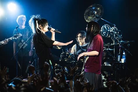 画像】dezert×mucc、真剣勝負で臨む対戦ゲームのようなツーマンライブ公式レポートが到着」の画像21 22 Spice エンタメ