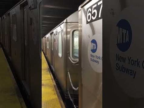 Manhattan Bound R Train Entering And Leaving Franklin Avenue Youtube