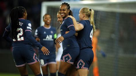 Lyon Vs Paris Saint Germain Date Kick Off Time Stream Info And How To Watch The Uefa Womens