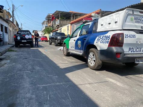 Morador de rua é encontrado morto por populares no bairro Novo Aleixo