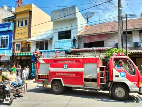 Kepulan Asap Sempat Hebohkan Warga Jalan Wahidin Siantar