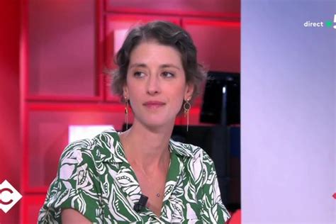 Clémentine Vergnaud journaliste de 31 ans originaire de Courlay est