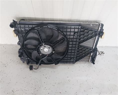 VW Polo 1,4 , 2016god hladnjaci sa ventilatorom