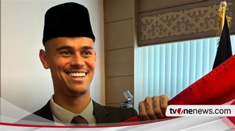 Resmi Jadi Wni Dan Pemain Timnas Indonesia Mees Hilgers Sudah Ditunggu