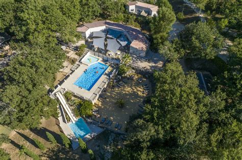 Slow Village Provence Occitanie Camping de luxe Gard La Roque sur Cèze