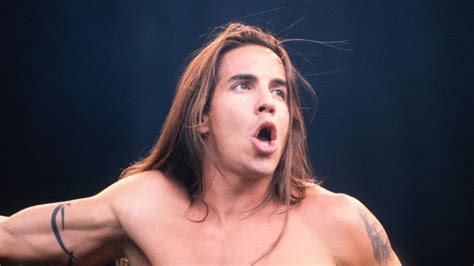 Anthony Kiedis de Red Hot Chili Peppers tendrá su propio biopic