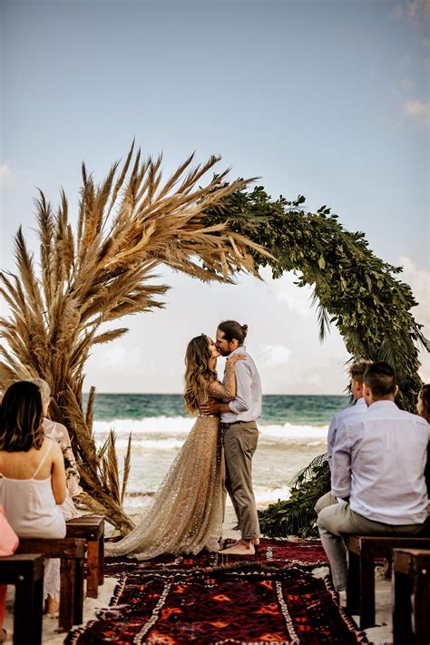 Beach wedding ceremony. Mexico, Tulum. Destination wedding videos.